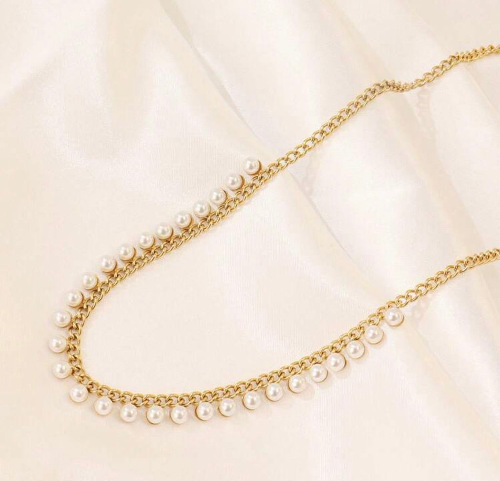Pearl Aura Necklace